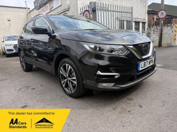 Nissan Qashqai 1.2 DIG-T N-Connecta Euro 6 (s/s) 5dr