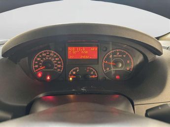 Peugeot Boxer 2.2 BlueHDi 333 Professional Panel Van 5dr Diesel Manual L1 H1 E
