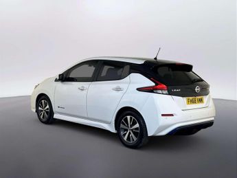 Nissan Leaf 40kWh Acenta Hatchback 5dr Electric Auto (150 ps)