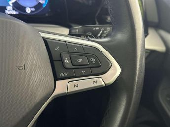 Volkswagen Golf 1.5 eTSI MHEV Life Estate 5dr Petrol Hybrid DSG Euro 6 (s/s) (15