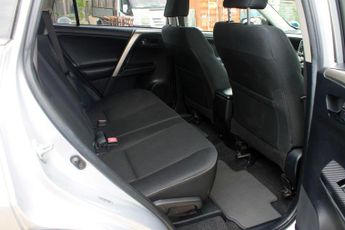Toyota RAV4 2.0 V-Matic Icon Multidrive S 4WD Euro 5 5dr
