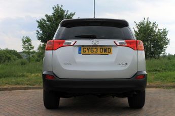 Toyota RAV4 2.0 V-Matic Icon Multidrive S 4WD Euro 5 5dr