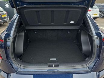 Hyundai Kona 65.4kWh N-Line 5dr Automatic