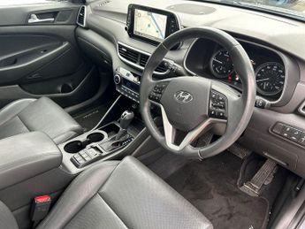 Hyundai TUCSON 1.6 CRDi MHEV Premium SE SUV 5dr Diesel Hybrid DCT Euro 6 (s/s) 