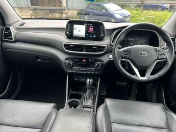 Hyundai TUCSON 1.6 CRDi MHEV Premium SE SUV 5dr Diesel Hybrid DCT Euro 6 (s/s) 