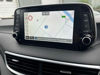 Hyundai TUCSON 1.6 CRDi MHEV Premium SE SUV 5dr Diesel Hybrid DCT Euro 6 (s/s) 