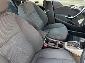 Vauxhall Astra 1.6 16v SRi Auto Euro 5 5dr