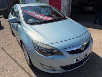 Vauxhall Astra 1.6 16v SRi Auto Euro 5 5dr