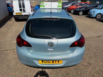 Vauxhall Astra 1.6 16v SRi Auto Euro 5 5dr