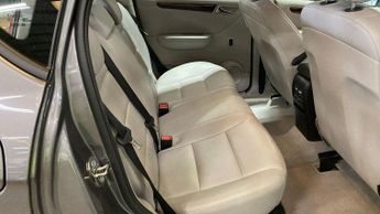 Mercedes-Benz A Class 2.0 A180 CDI Avantgarde SE Hatchback 5dr Diesel CVT (144 g/km, 1