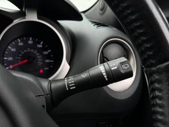 Nissan Juke 1.6 Acenta Premium CVT Euro 5 5dr