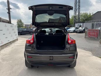 Nissan Juke 1.6 Acenta Premium CVT Euro 5 5dr