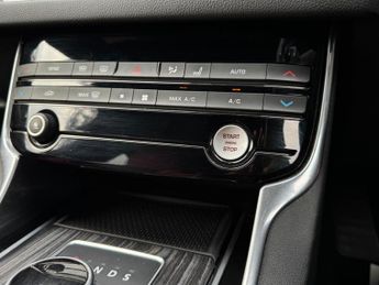 Jaguar XF 3.0 V6 S Auto Euro 6 (s/s) 4dr