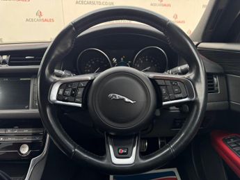 Jaguar XF 3.0 V6 S Auto Euro 6 (s/s) 4dr