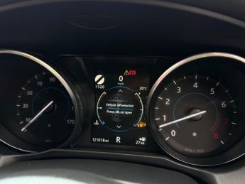 Jaguar XF 3.0 V6 S Auto Euro 6 (s/s) 4dr