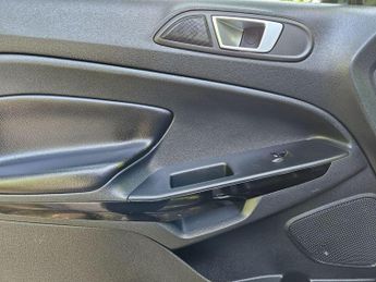 Ford EcoSport 1.0T EcoBoost ST-Line Auto Euro 6 (s/s) 5dr