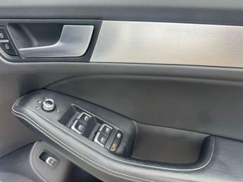 AUDI SQ5 3.0 BiTDI V6 SUV 5dr Diesel Tiptronic quattro Euro 5 (s/s) (313 