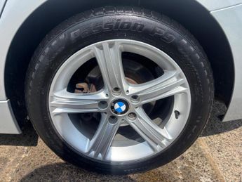 BMW 3 Series 2.0 320d SE Auto Euro 5 (s/s) 4dr