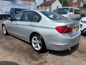 BMW 3 Series 2.0 320d SE Auto Euro 5 (s/s) 4dr