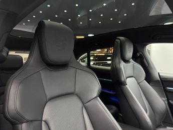 Porsche Taycan Performance Plus 93.4kWh 4S Cross Turismo Auto 4WD 5dr (11kW Cha