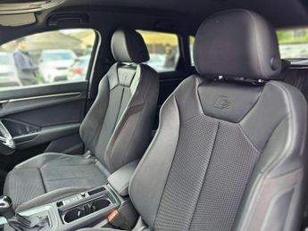 Audi Q3 1.5 TFSI CoD 35 S line S Tronic Euro 6 (s/s) 5dr