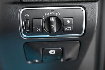VOLVO S60 2.0 D3 SE Lux Nav Saloon 4dr Diesel Auto Euro 6 (s/s) (150 ps) +