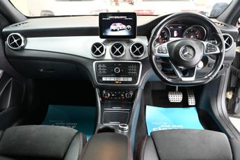 MERCEDES-BENZ 180 2.1 GLA220d AMG Line SUV 5dr Diesel 7G-DCT 4MATIC Euro 6 (s/s) (