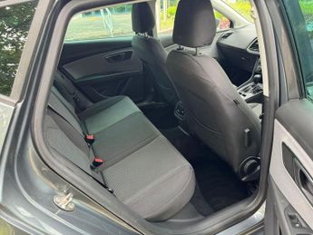 SEAT Leon 1.6 TDI SE Dynamic Technology DSG Euro 6 (s/s) 5dr