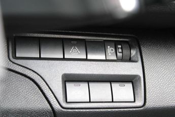 Peugeot 5008 1.2 PureTech Allure Premium + EAT Euro 6 (s/s) 5dr