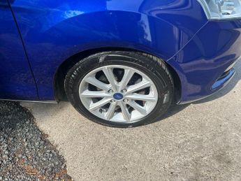 Ford B-Max 1.6 Titanium Powershift Euro 5 5dr