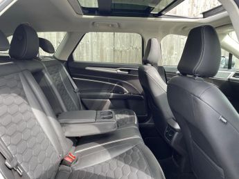 Ford Mondeo 2.0 TDCi Vignale Powershift AWD Euro 6 (s/s) 5dr