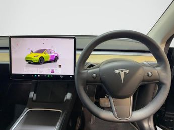 Tesla Model Y (Dual Motor) Long Range Auto 4WDE 5dr