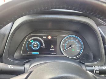 Nissan Leaf 39kWh Acenta Auto 5dr