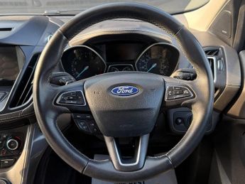 Ford Kuga 1.5T EcoBoost Vignale Auto AWD Euro 6 (s/s) 5dr