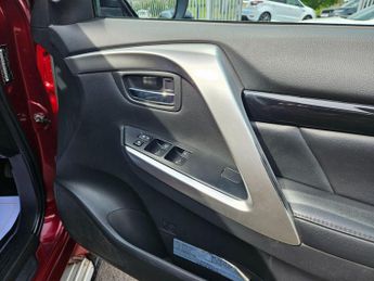 Mitsubishi Shogun Sport 2.4D 4 Auto 4WD Euro 6 5dr