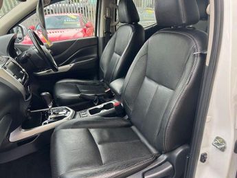 Nissan Navara 2.3 dCi Tekna Auto 4WD Euro 6 4dr
