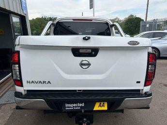 Nissan Navara 2.3 dCi Tekna Auto 4WD Euro 6 4dr