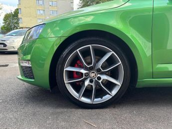 Skoda Octavia 2.0 TDI vRS DSG Euro 6 (s/s) 5dr (SNav)