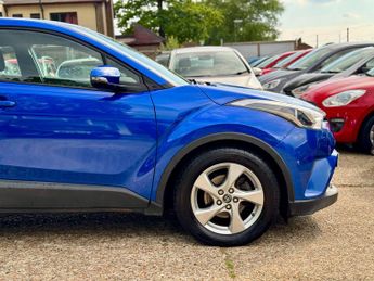 Toyota C-HR 1.8 VVT-h Icon CVT Euro 6 (s/s) 5dr