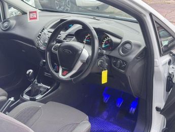 Ford Fiesta 1.0T EcoBoost Zetec S Euro 5 (s/s) 3dr