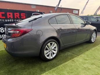 Vauxhall Insignia 2.0 CDTi SRi Nav Hatchback 5dr Diesel Auto Euro 5 (163 ps)