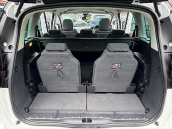 Peugeot 5008 1.6 BlueHDi Allure MPV 5dr Diesel ETG Euro 6 (s/s) (120 ps)