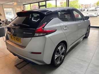 Nissan Leaf 40kWh N-Connecta Auto 5dr