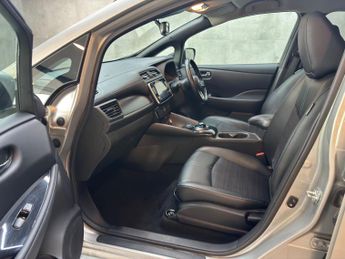 Nissan Leaf 40kWh N-Connecta Auto 5dr