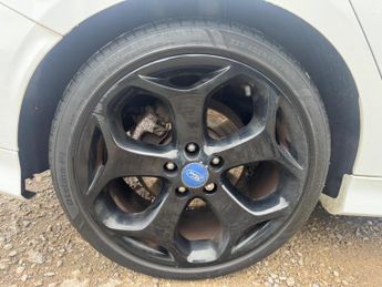 Ford Focus 1.0T EcoBoost Zetec S Euro 6 (s/s) 5dr