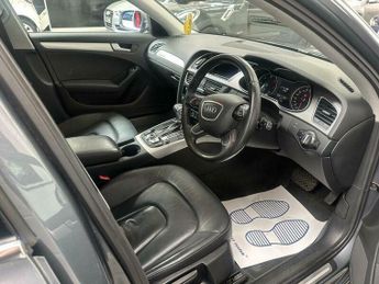 Audi A4 2.0 TDI SE Technik S Tronic quattro Euro 5 (s/s) 4dr