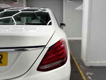 Mercedes-Benz C Class 2.0 C200 Sport (Premium) 7G-Tronic+ Euro 6 (s/s) 4dr
