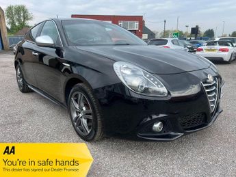 Alfa Romeo Giulietta 2.0 JTDM-2 Exclusive Euro 6 (s/s) 5dr