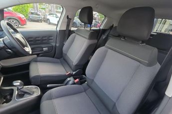 Citroen C3 1.2 PureTech PLUS EAT6 Euro 6 (s/s) 5dr