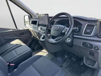 Ford E-Transit 350 68kWh Trend Panel Van 5dr Electric Auto RWD L3 H2 (184 ps)